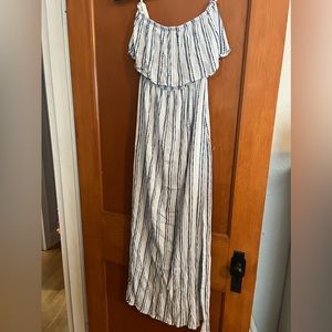 Forever 21 off the shoulder maxi dress
